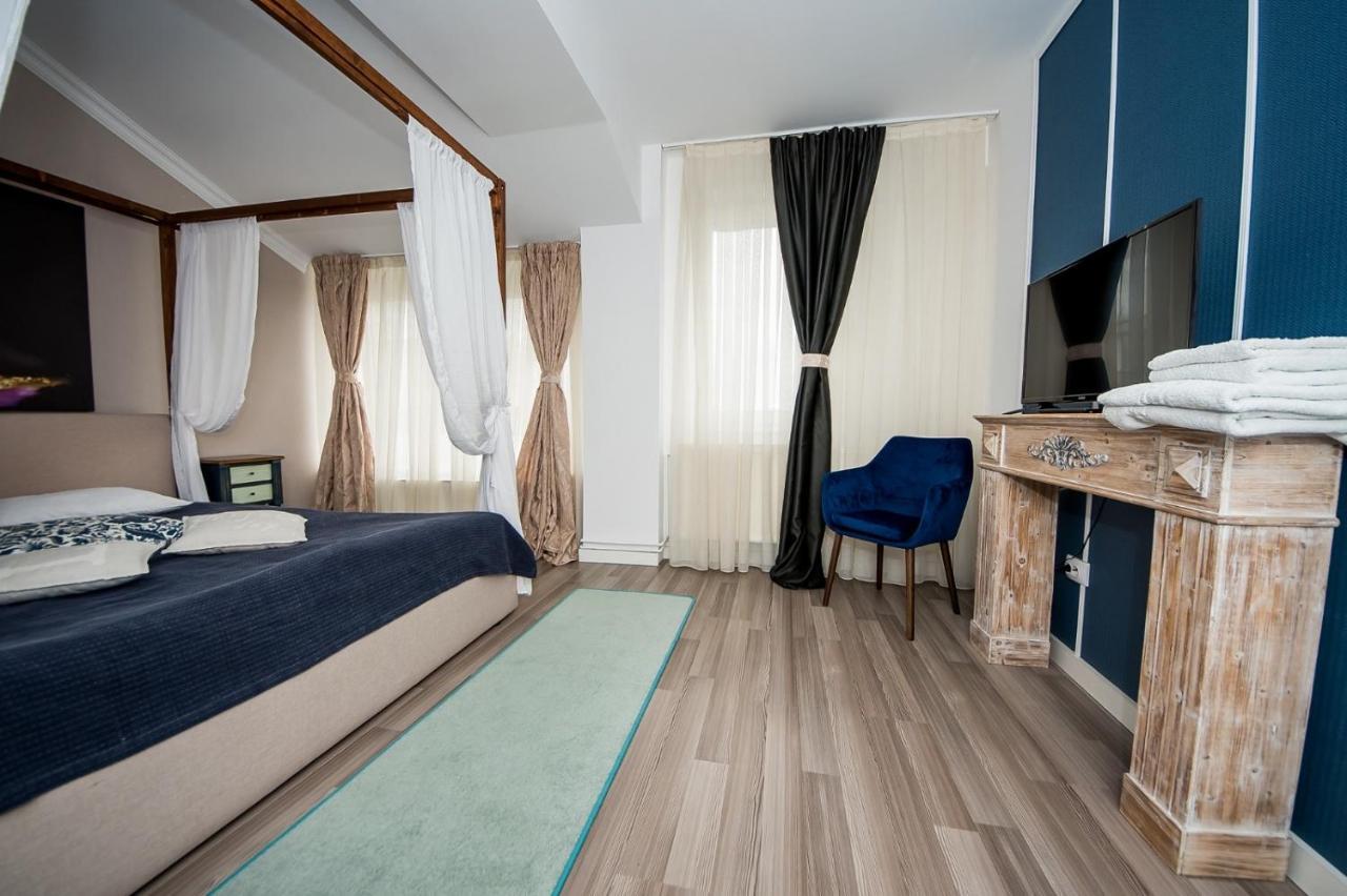 Hotel Jolie Apartments Галац Экстерьер фото